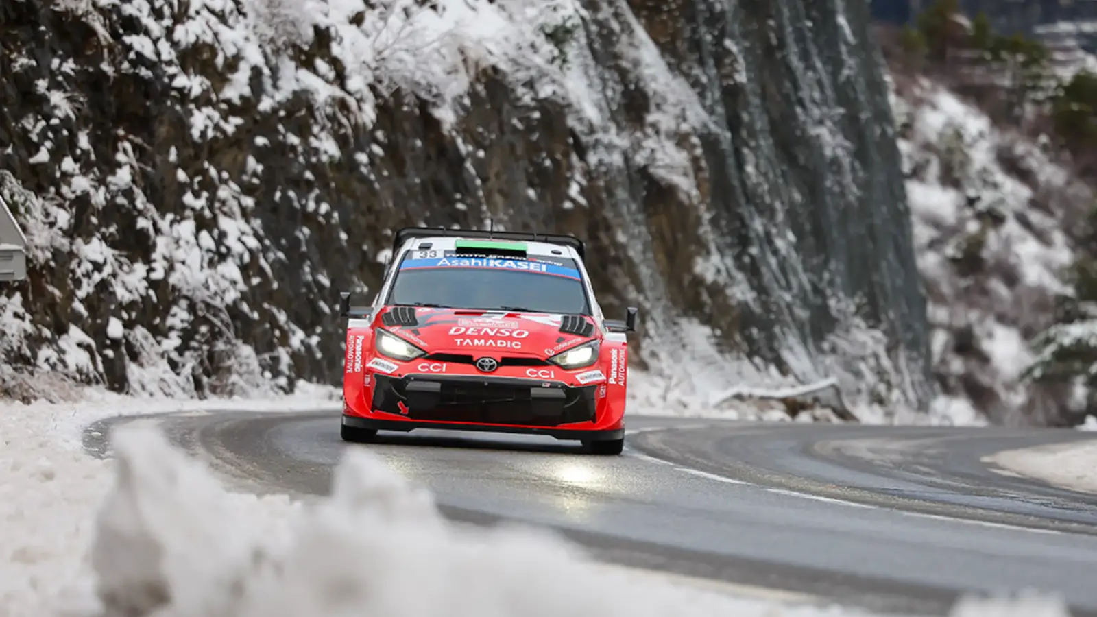 Oliver Solberg Pimpin Klasemen WRC 2026 - 2