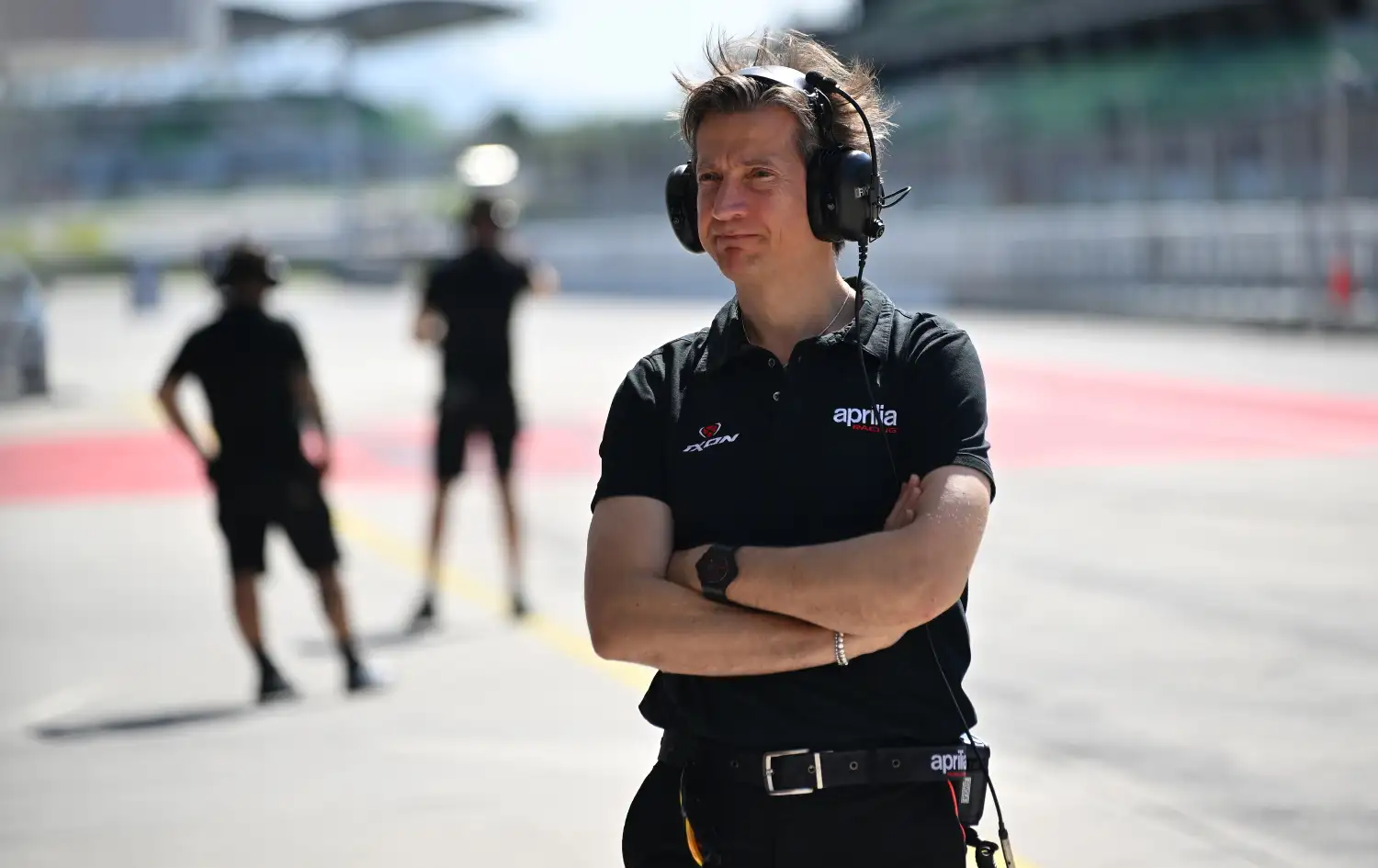 Berita MOTOGP: Aprilia Siapkan Plan B dan C Cari Partner Bezzecchi 2027