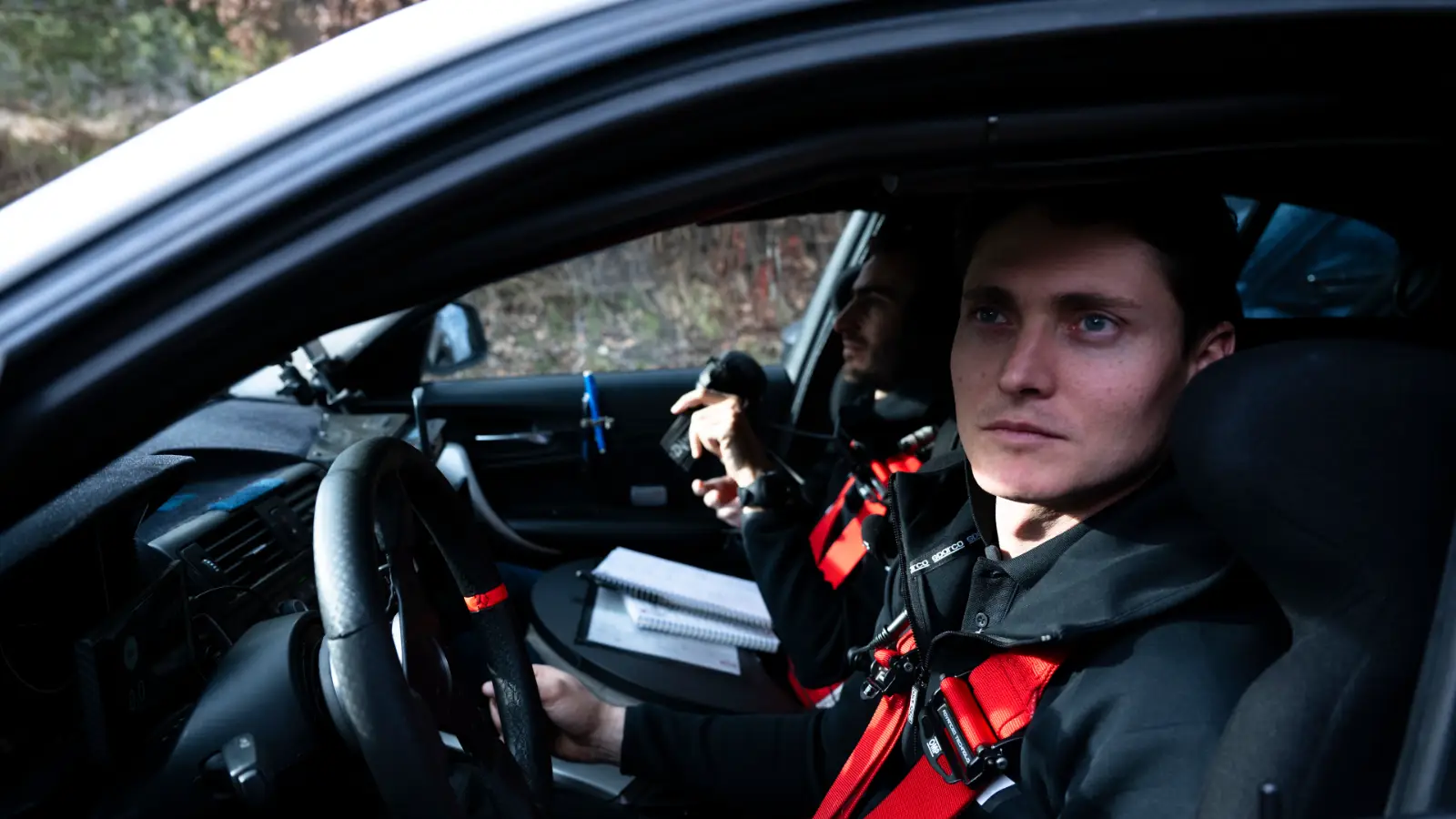 Berita WRC: Adrien Fourmaux Siap Tantang Oliver Solberg di WRC Swedia