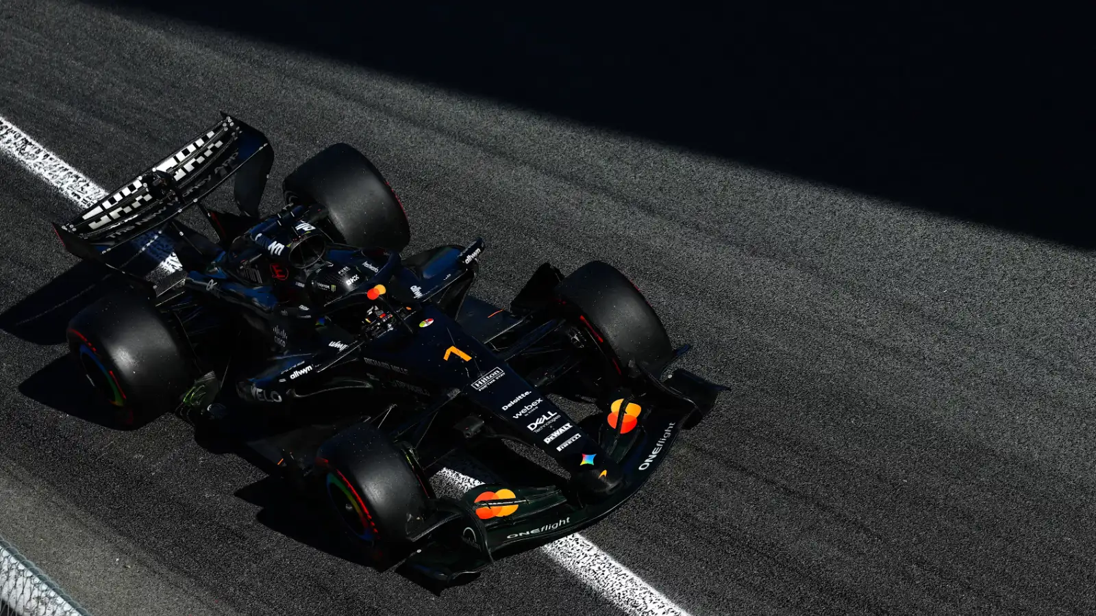 Lando Norris Prediksi Kekacauan Tak Terelakkan di F1 2026?