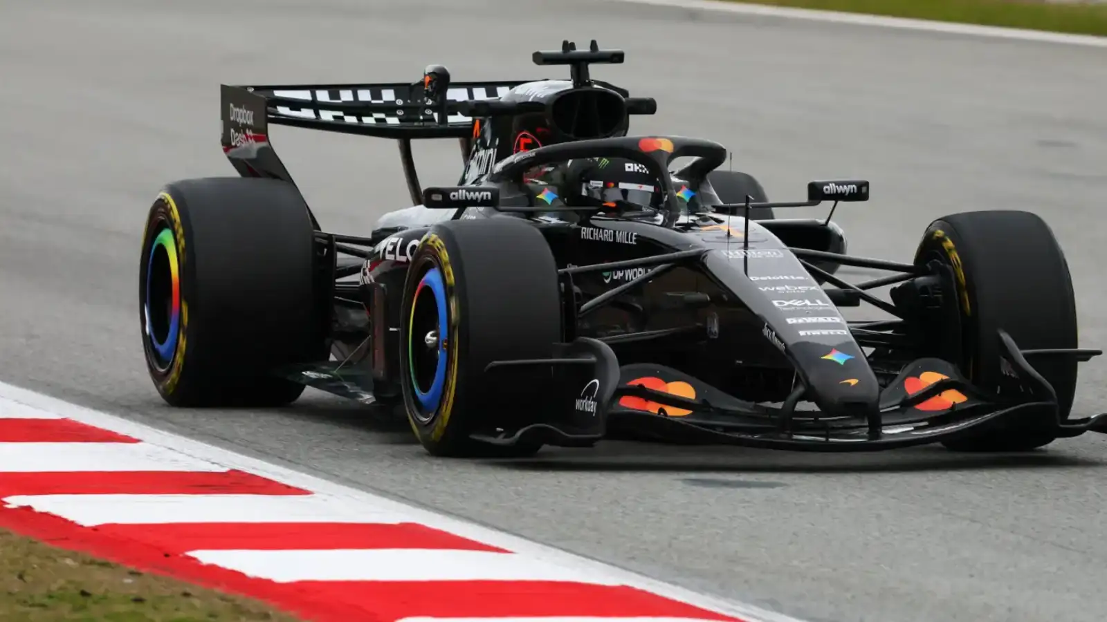 Strategi McLaren Uji Nyali Jelang F1 2026