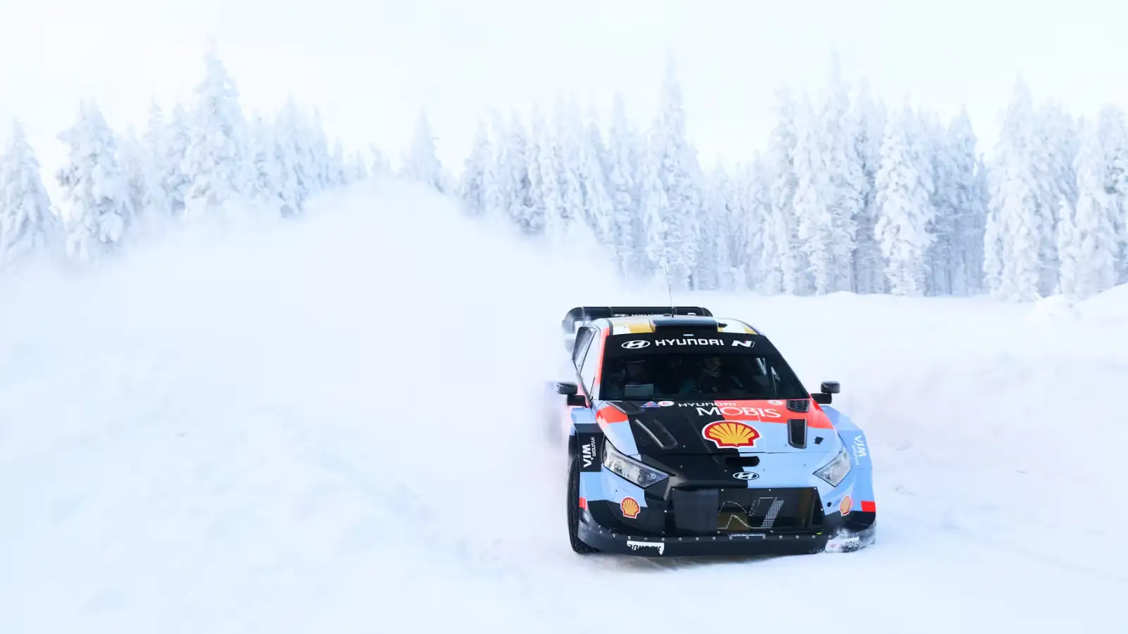 Berita WRC: Thierry Neuville Tercepat, Hyundai Dominan di Shakedown Swedia