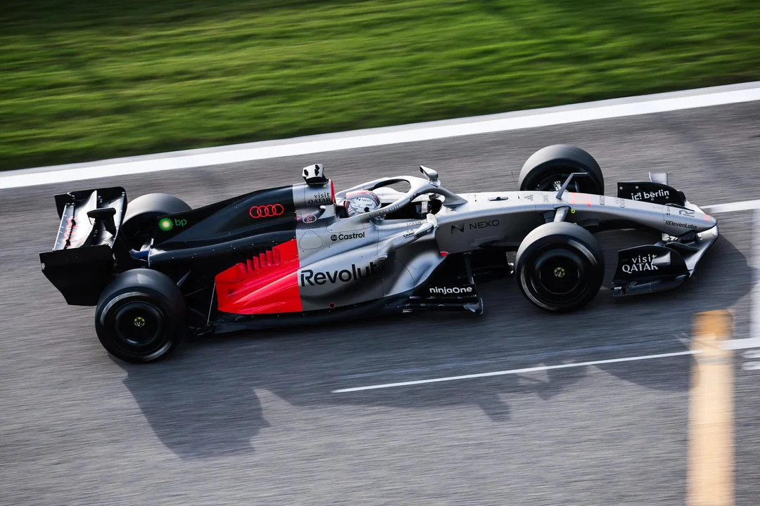 Berita FORMULA 1: Nico Hulkenberg Nilai Audi Dekati Midfield F1 2026