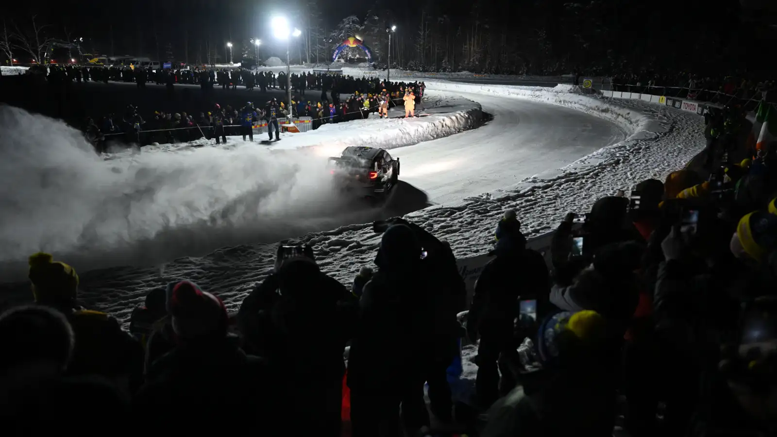 Berita WRC: Oliver Solberg Pimpin Awal Rally Sweden 2026