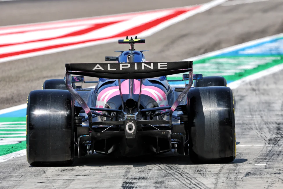 Nielsen Challenges Rivals to Protest Mercedes