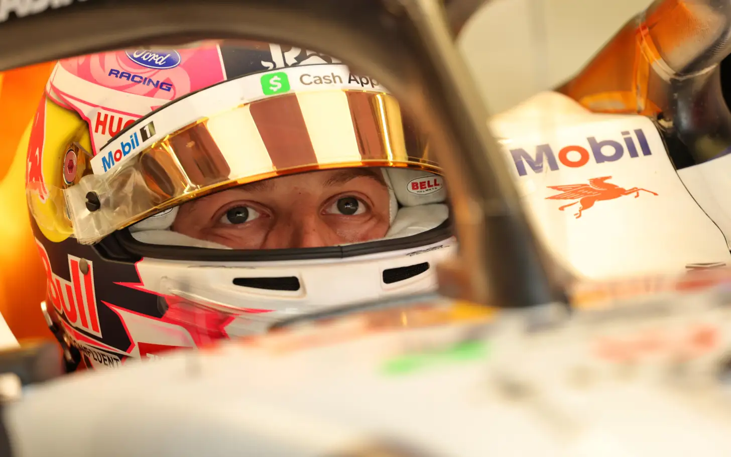 Berita FORMULA 1: Liam Lawson Tegaskan Downshift F1 2026 Bukan Trik