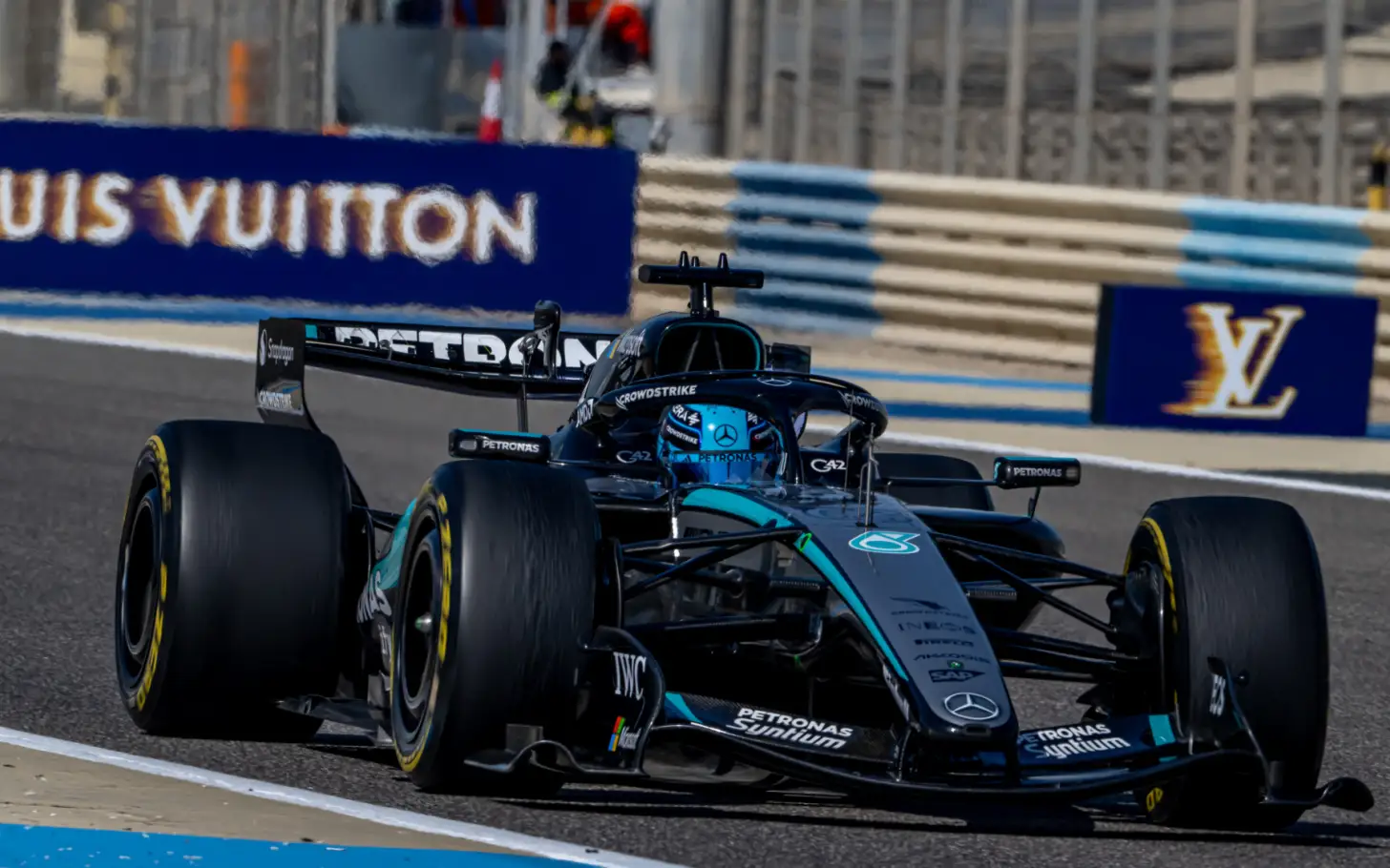 George Russell Dominasi Lap Tes F1 2026