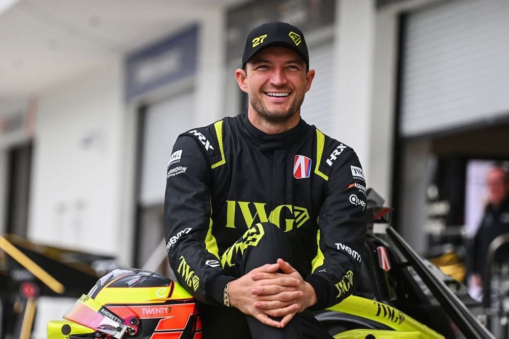 Berita FORMULA E: Jake Dennis Perpanjang Kontrak Multi-Tahun dengan Andretti di Formula E