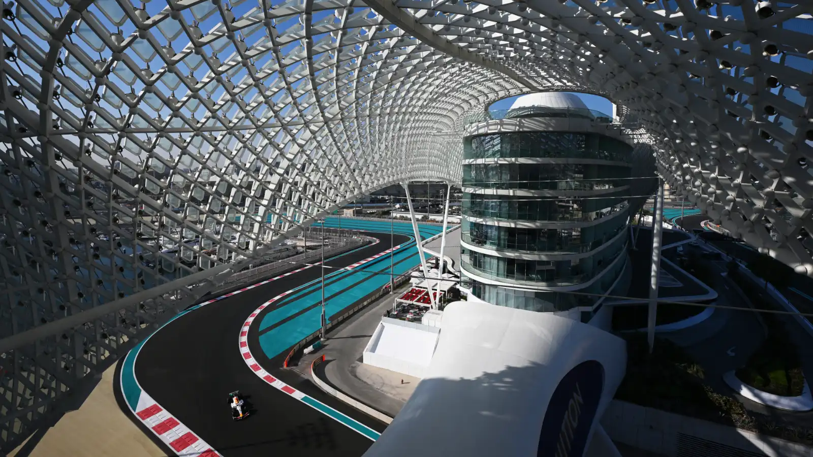 F1 Faces Possible April Race Hiatus Amid Middle East Conflict