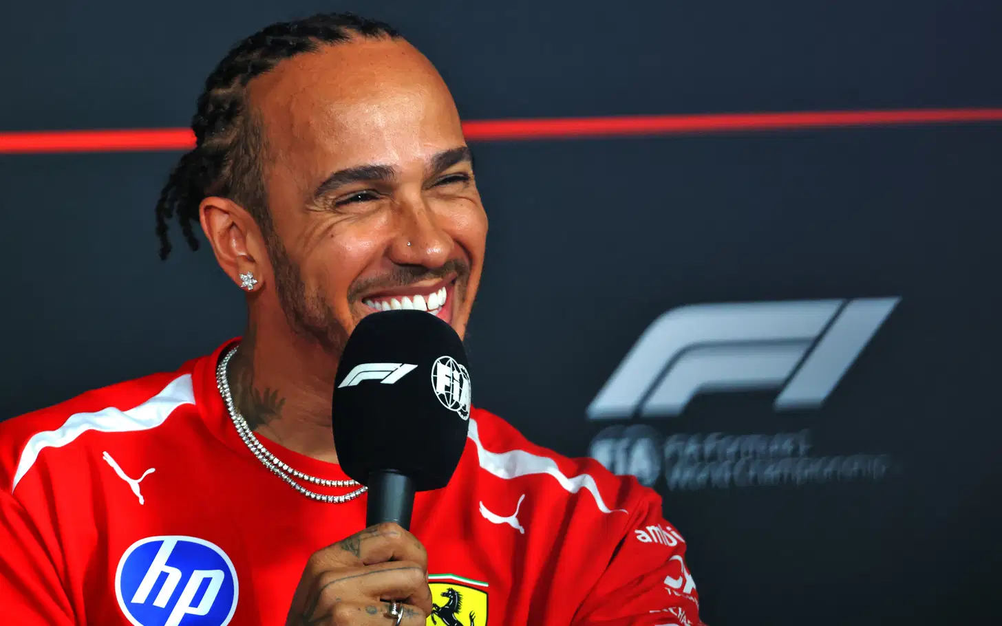 Berita FORMULA 1: Lewis Hamilton Ungkap Sapi Peliharaannya Bernama Max