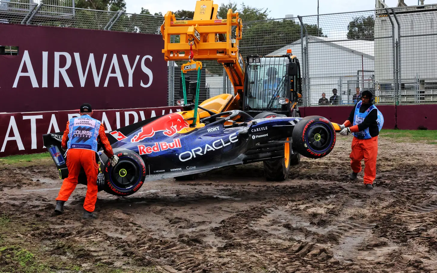 Laurent Mekies Soroti Crash Max Verstappen di F1 Australia 2026