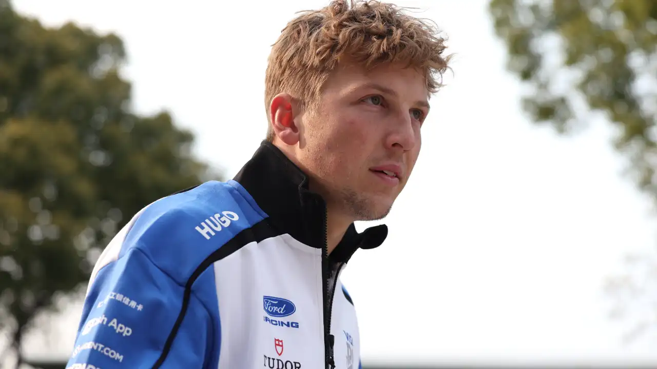 Liam Lawson Admits He Expected Huge Crash at Australian GP Start