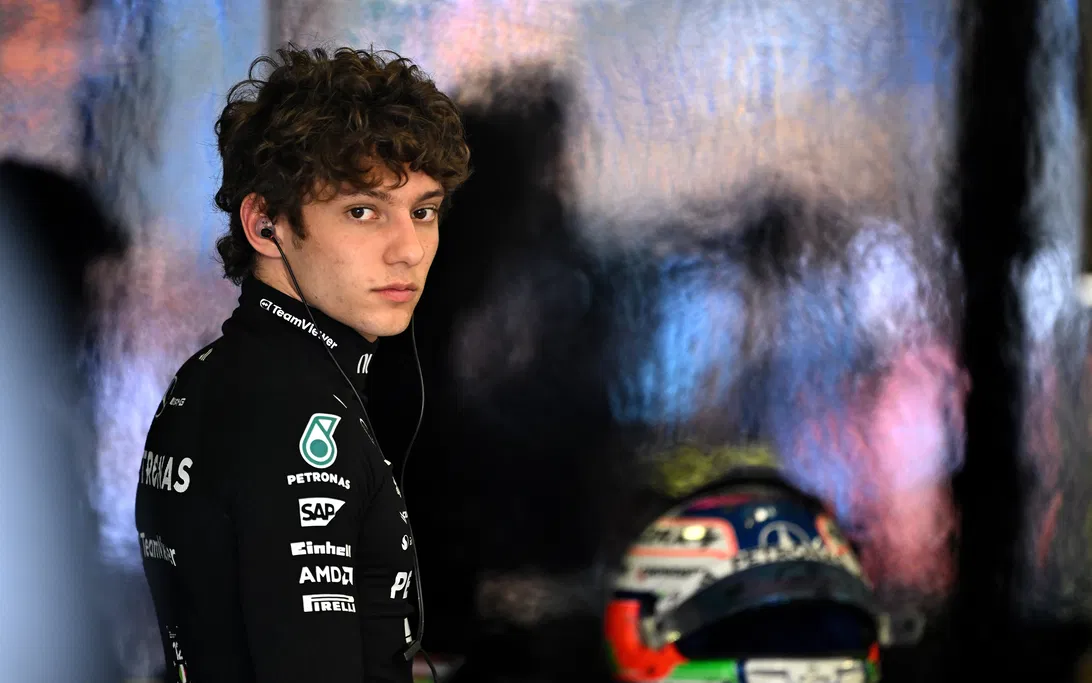 Kimi Antonelli Lolos Sanksi Usai Insiden Lando Norris