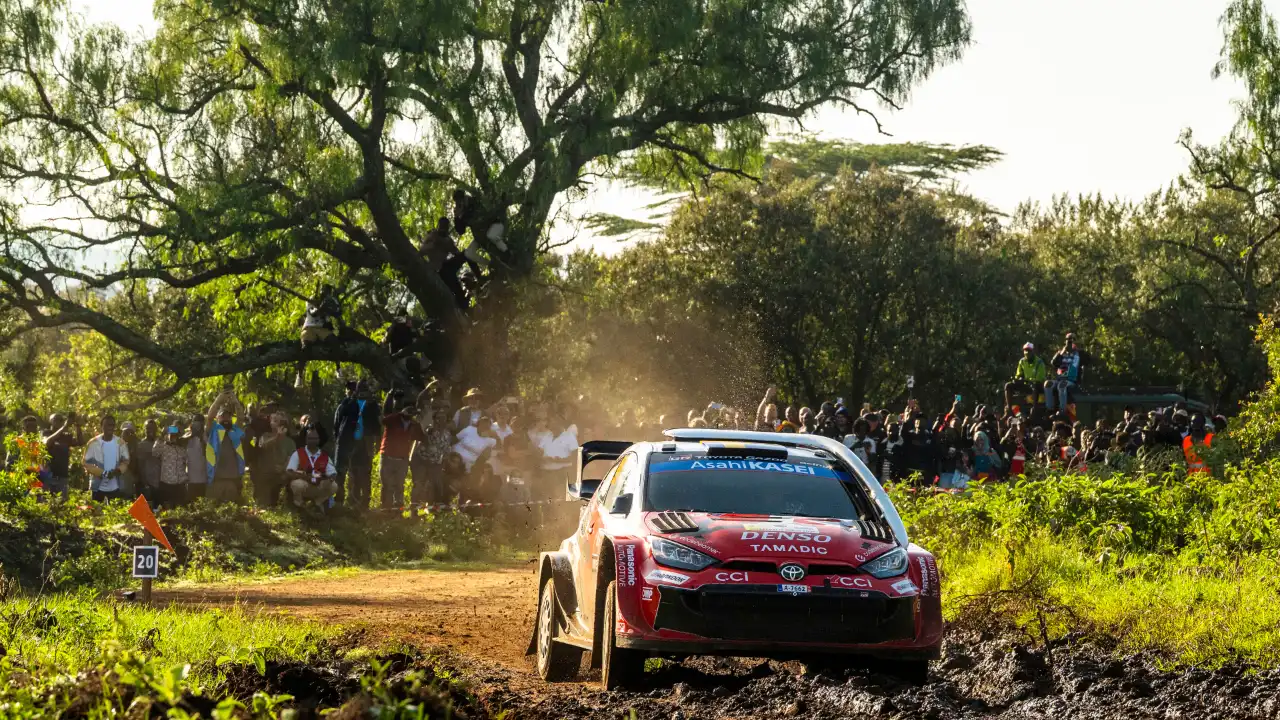 Oliver Solberg Ungguli Sébastien Ogier Tipis di Safari Rally