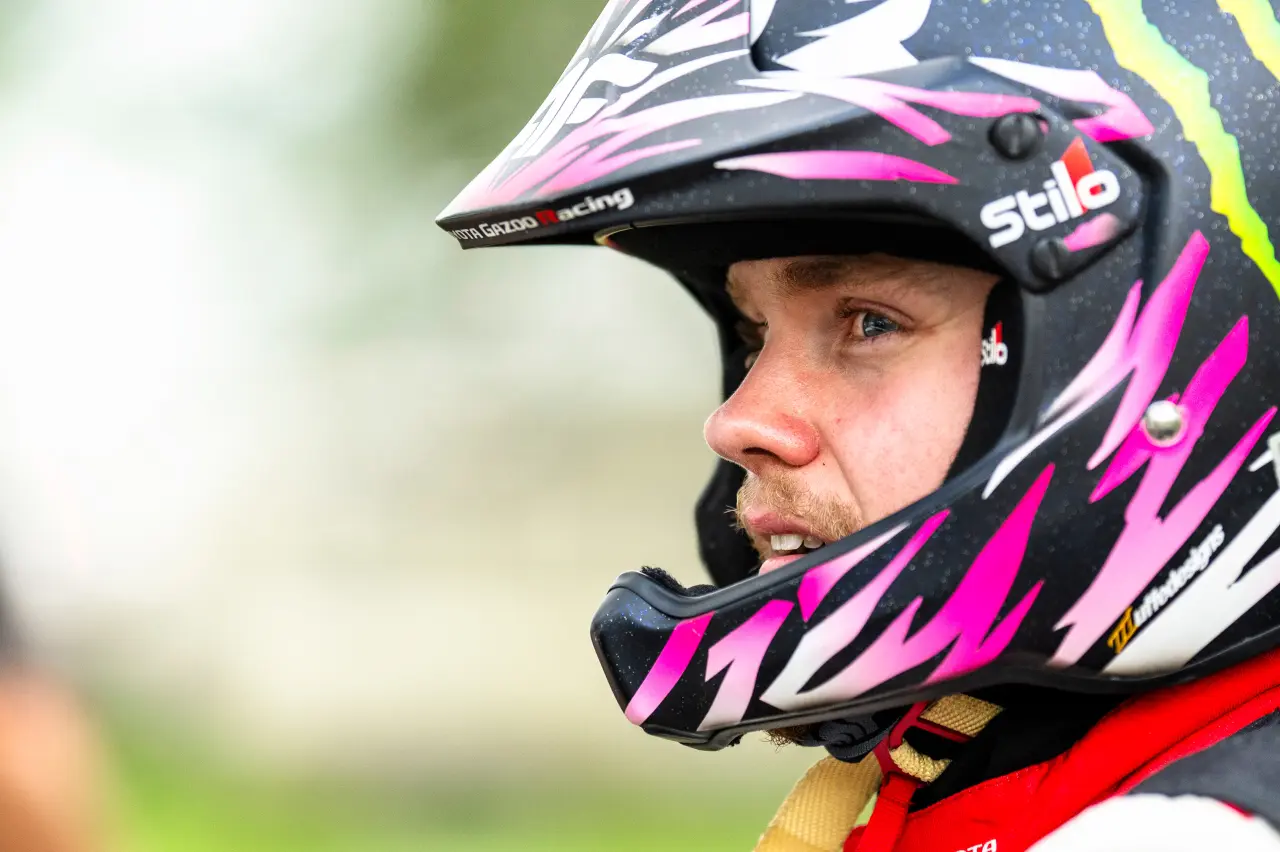 Oliver Solberg Kritik Keputusan Berbahaya Safari Rally 2026