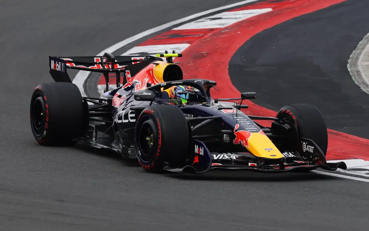 Isack Hadjar Buka Suara: Spin Dramatis Duel Lawan Bearman di GP China!