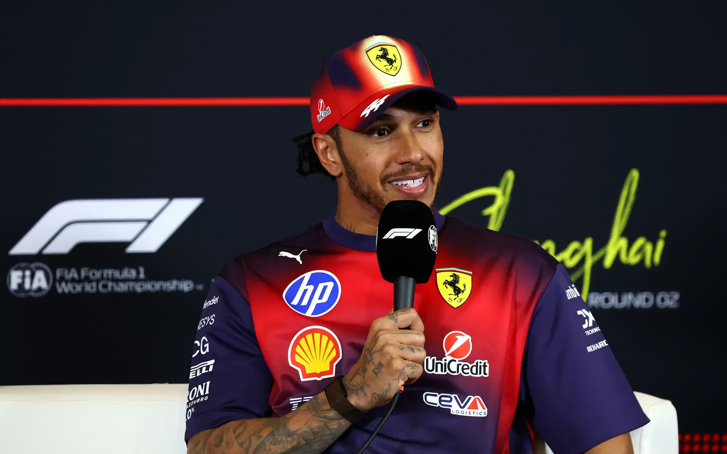 Lewis Hamilton Ultimatum Ferrari: Selisih Mercedes Mengkhawatirkan