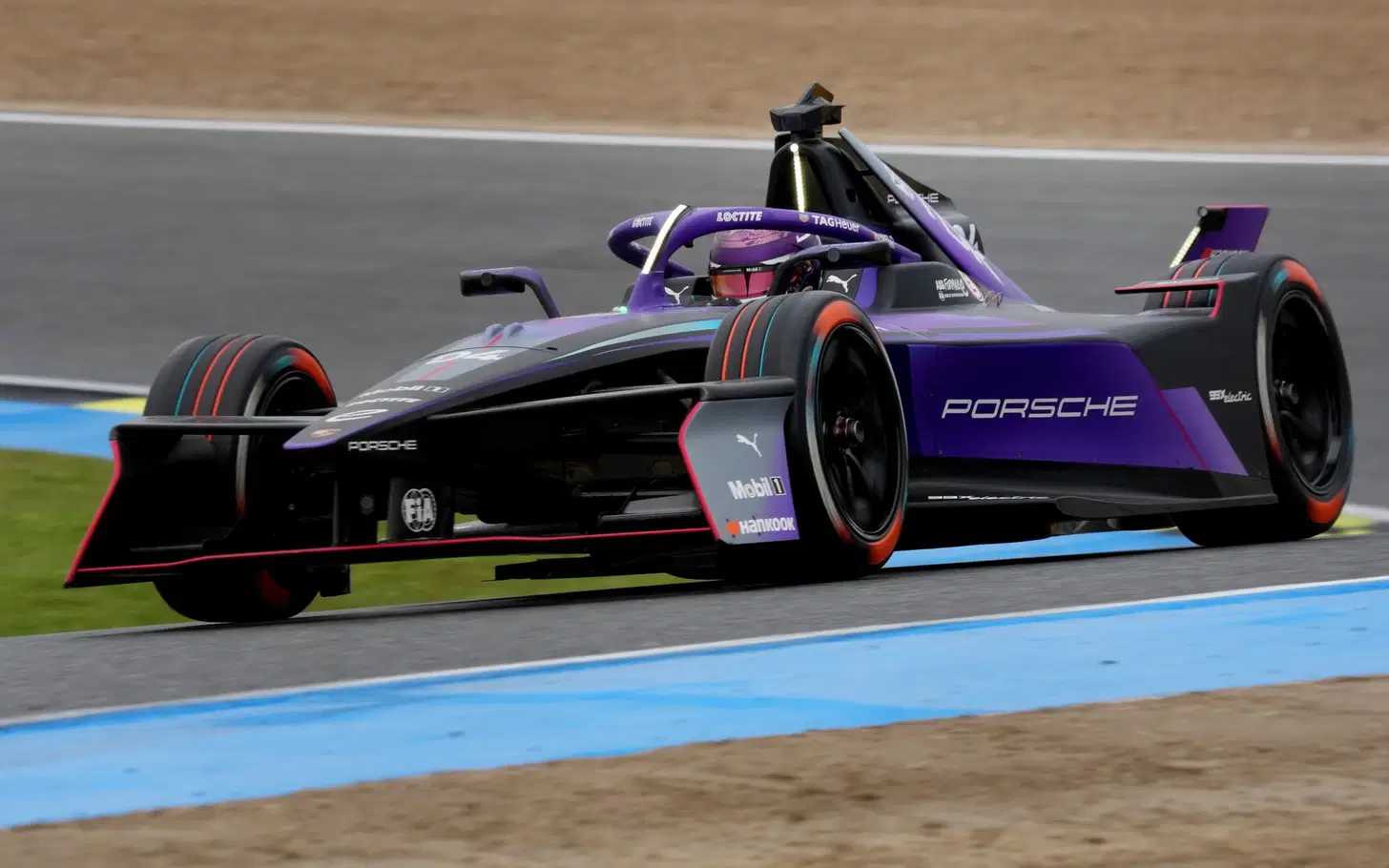 Pascal Wehrlein Nyaris DNF Usai Insiden di Formula E Madrid 2026