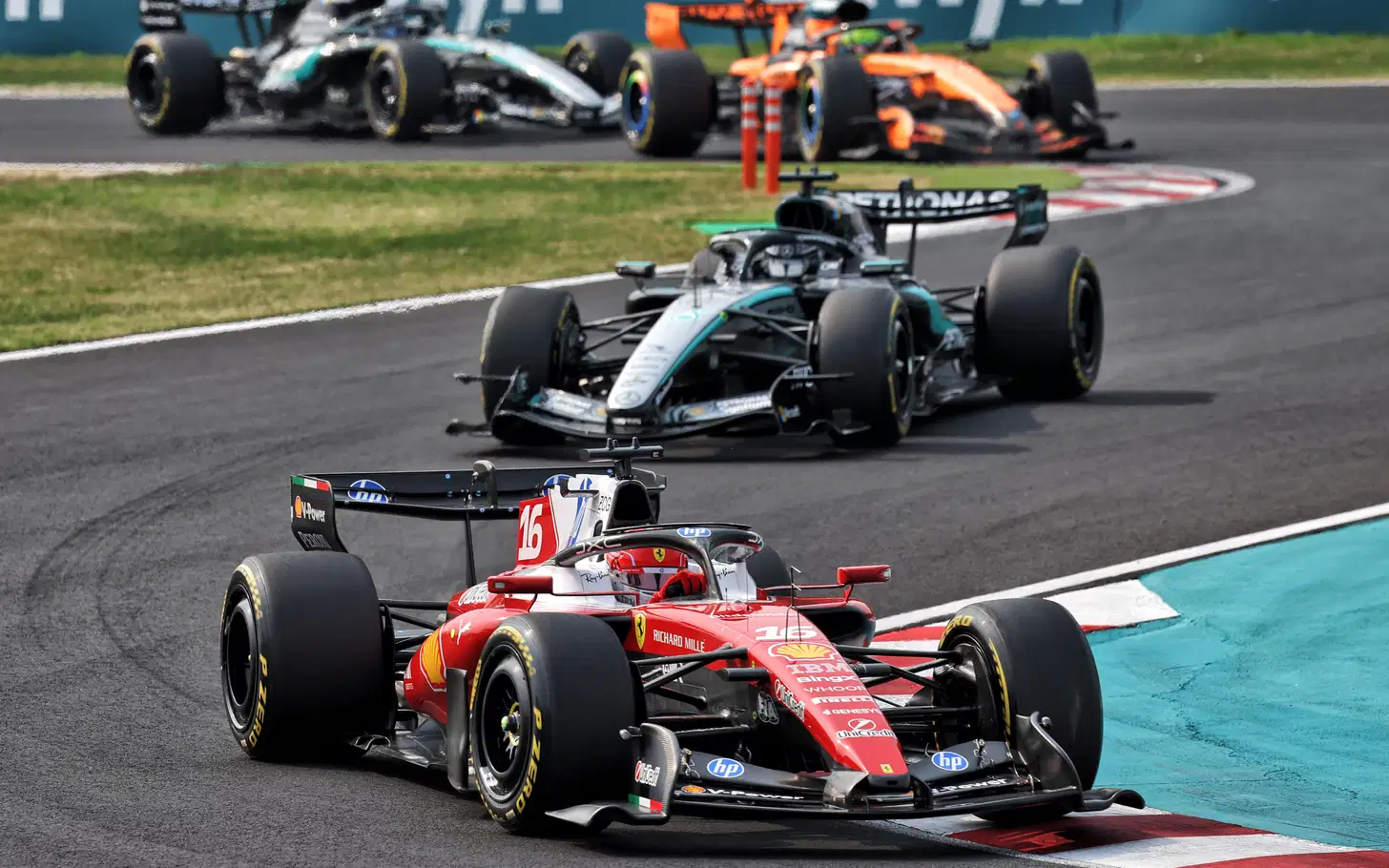 Frederic Vasseur Tegaskan Ferrari Tak Takut Perang Pengembangan 2026