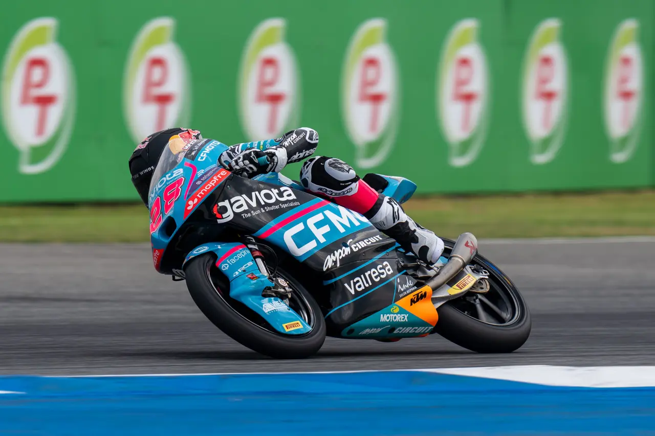 Maximo Quiles Dominan di FP2 Moto3 Jerez 2026