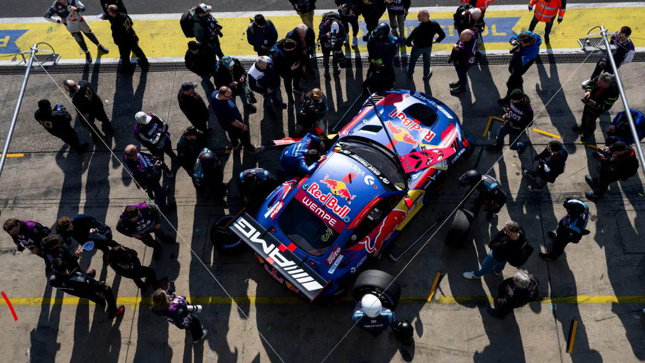 Montoya Soroti Verstappen Pakai Mercedes GT3