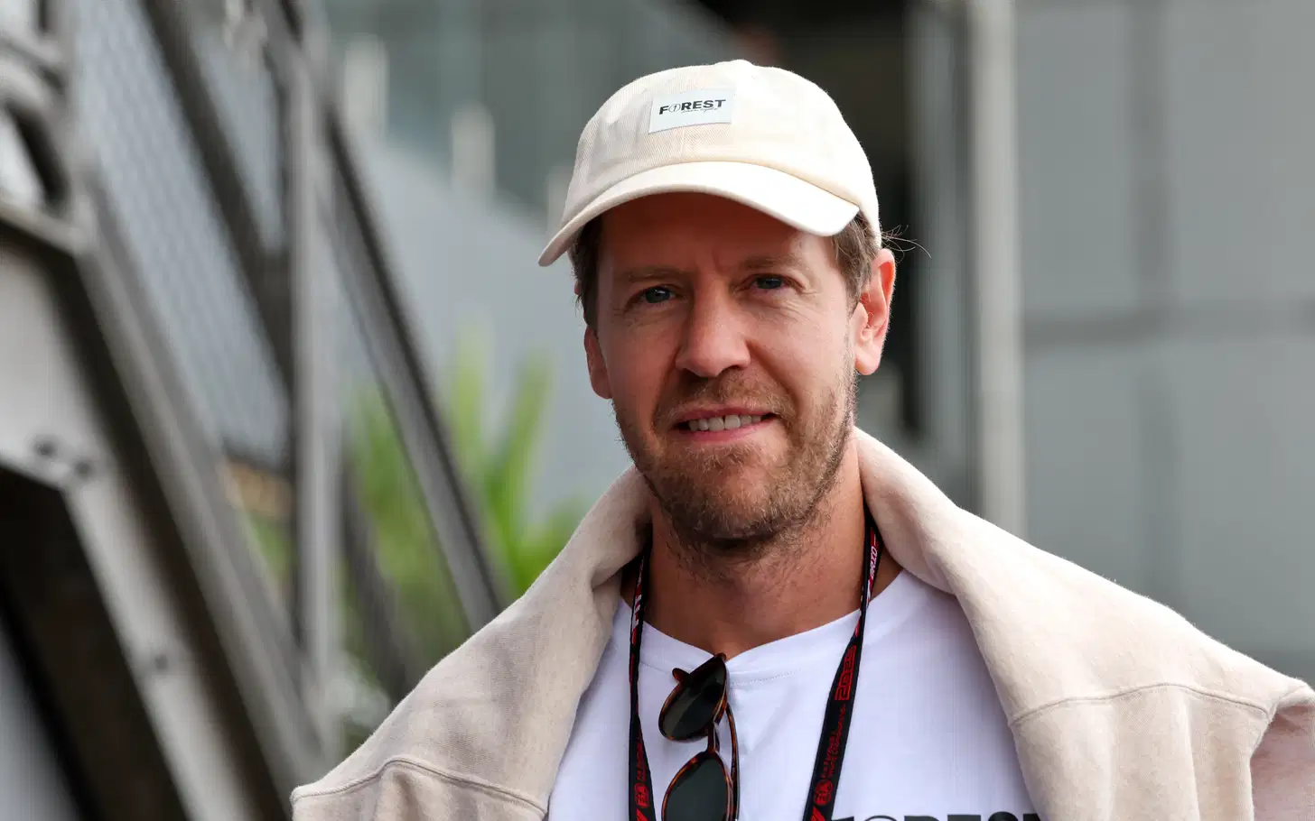 Sebastian Vettel Completes London Marathon 2026