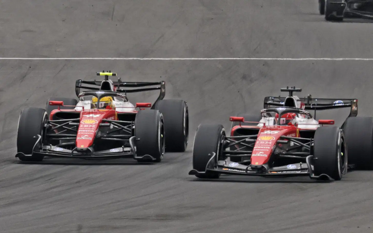 Ferrari Siap Kejutkan McLaren di Miami 2026