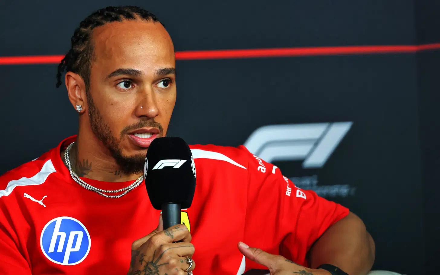 Lewis Hamilton Dibayangi Tekanan Miami 2026