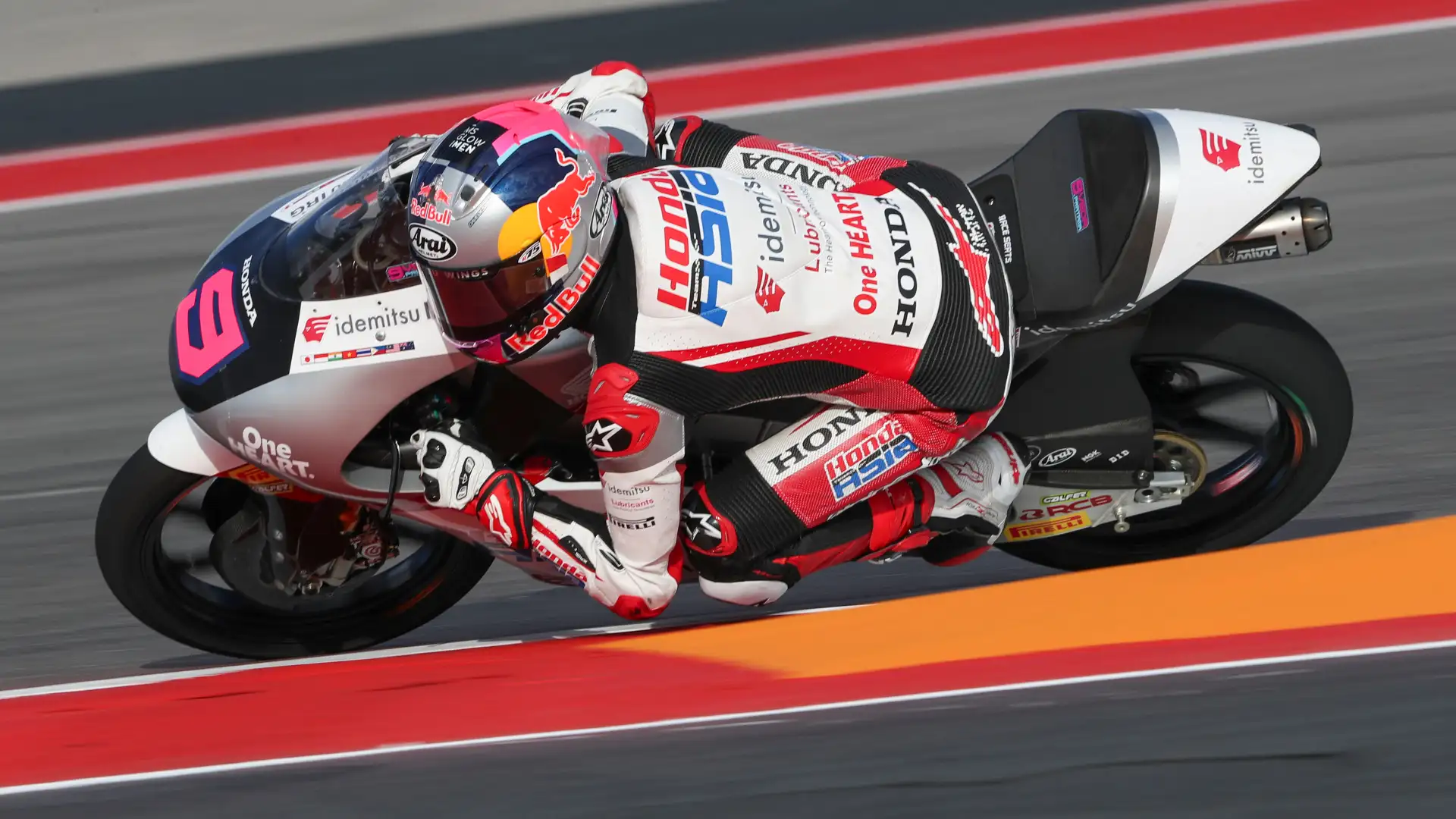 Veda Ega Charges 13 Places in Catalunya Moto3 Race