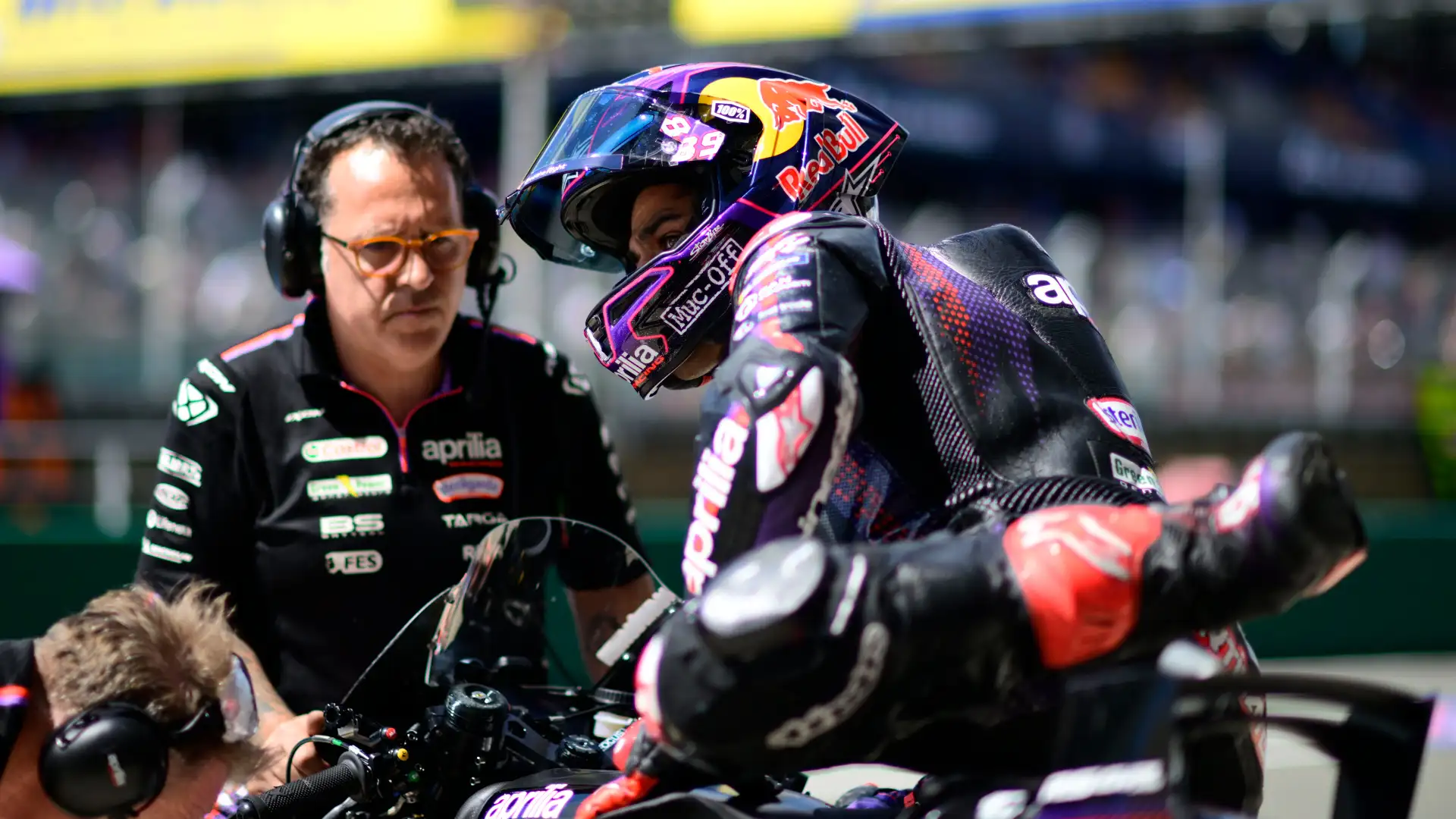 Aprilia Tetapkan Aturan Duel Martin-Bezzecchi