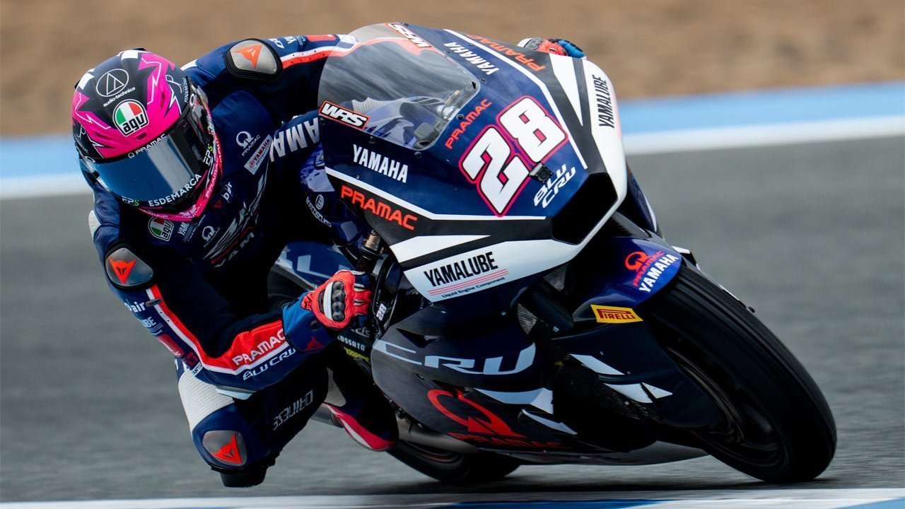 Moto2 Prancis 2026: Izan Guevara Raih Kemenangan Perdana