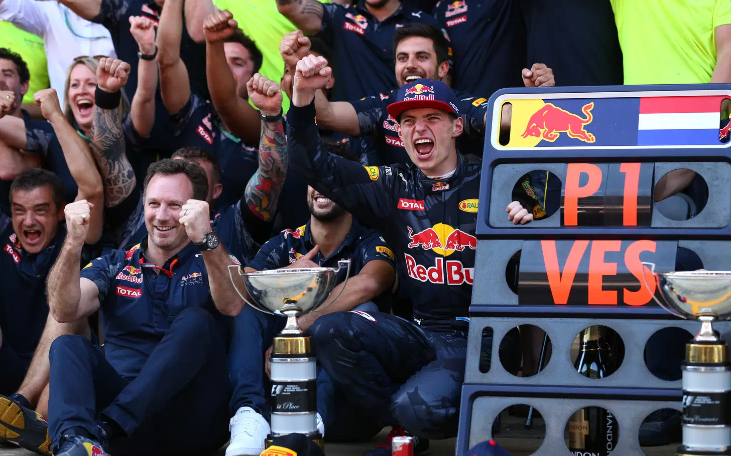 Helmut Marko Ungkap Horner Pernah Tolak Promosi Verstappen