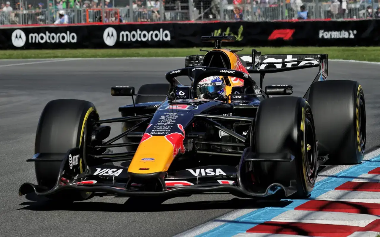 Max Verstappen: Kaki Sampai Terlepas dari Pedal RB22 di Montreal