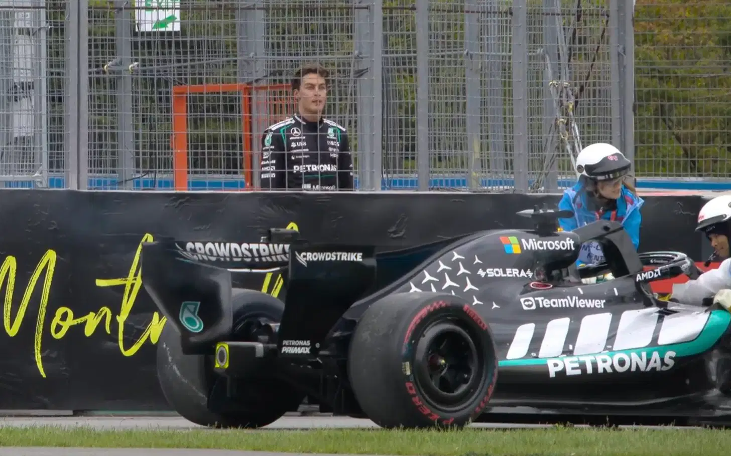 George Russell Kehilangan Kata-Kata Usai DNF di Kanada
