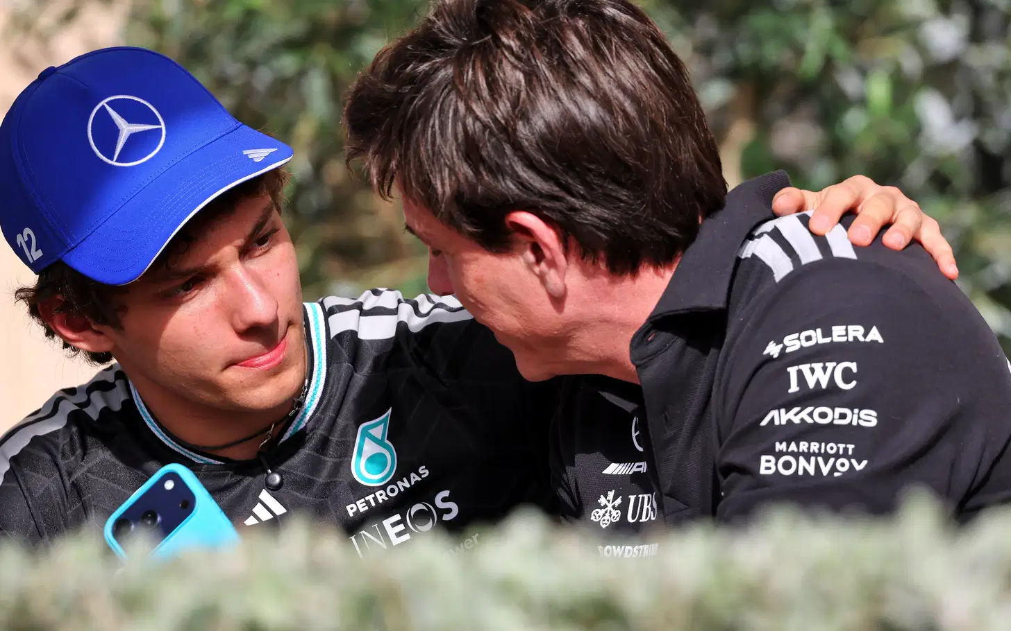 Martin Brundle Soroti Emosi Antonelli Saat Duel dengan Russell