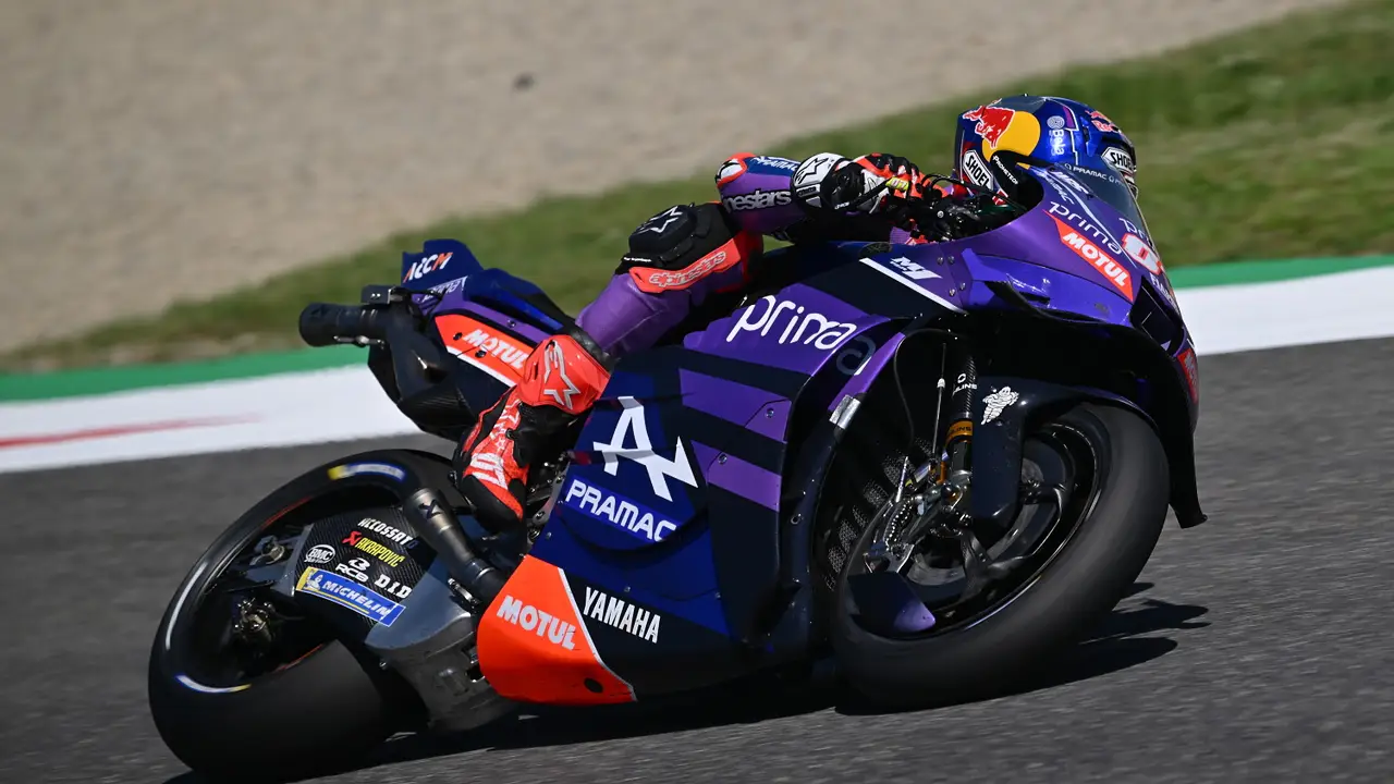 Crash Bodoh Bikin Motor Hancur, Toprak Frustrasi di Mugello
