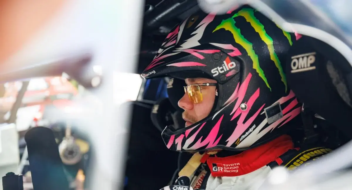 Hattrick Crash Aspal, Solberg Bela Diri Usai Dikritik Ogier