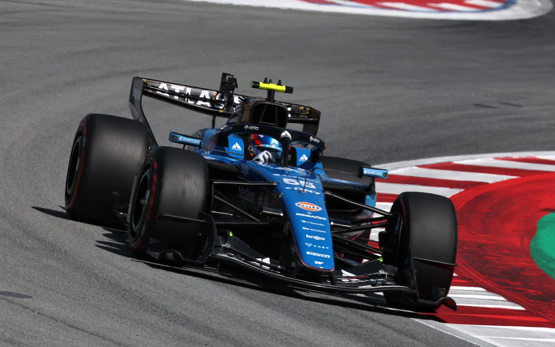 Carlos Sainz Desak Upgrade Usai Krisis Downforce FW48