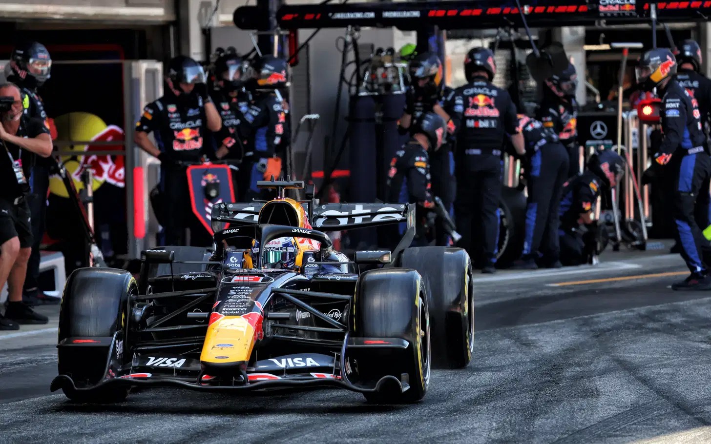 Red Bull Pertanyakan Penilaian Mesin FIA