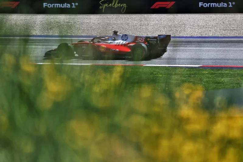 Fred Vasseur Ungkap Risiko Upgrade ADUO Ferrari