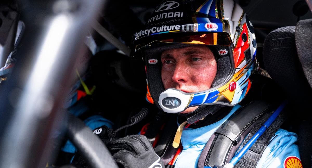 Neuville Perlebar Keunggulan Usai Fourmaux Pecah Ban