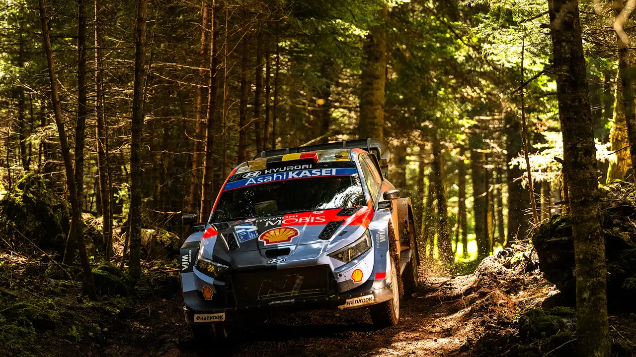 Hasil SS1-SS13 WRC Yunani 2026: Thierry Neuville Masih Memimpin