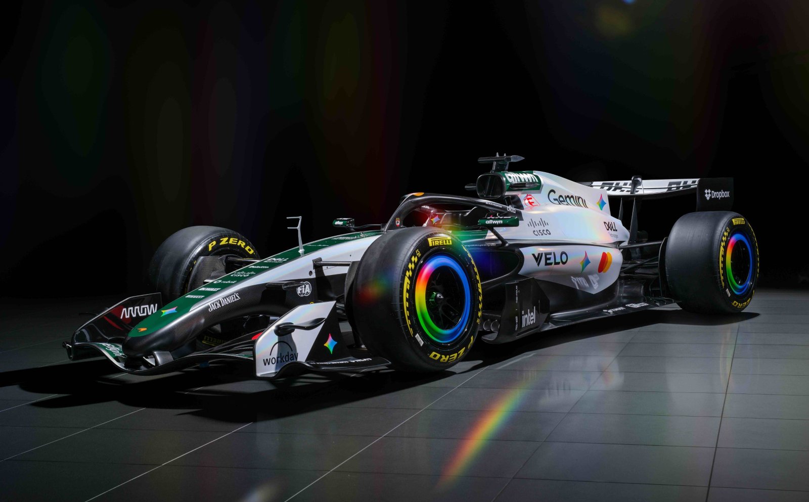McLaren Luncurkan Livery Khusus GP Inggris Bernuansa Retro