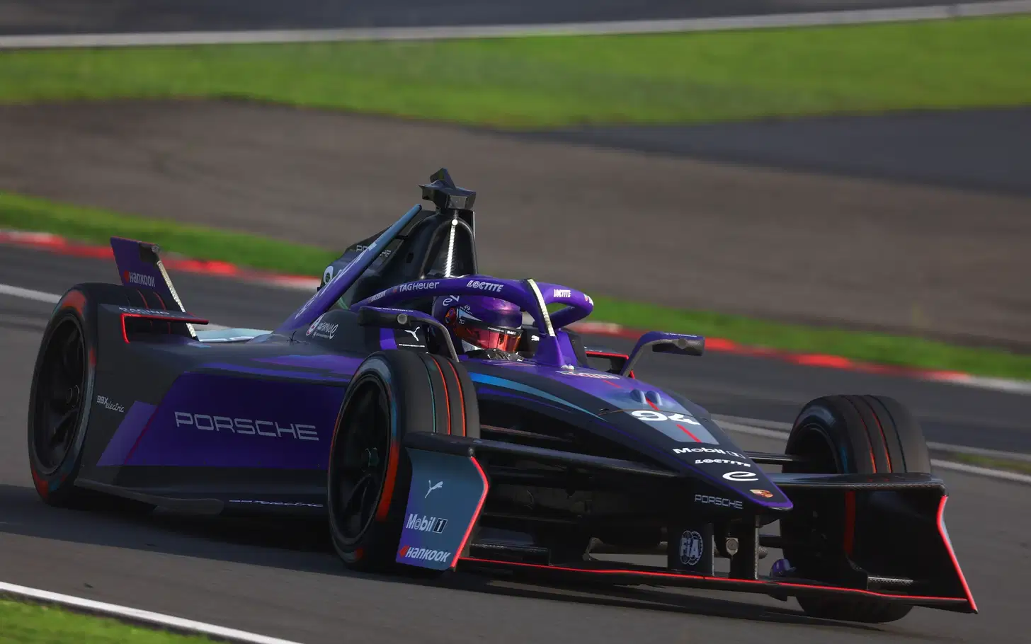 Pascal Wehrlein Rebut Pole Formula E Shanghai 2026