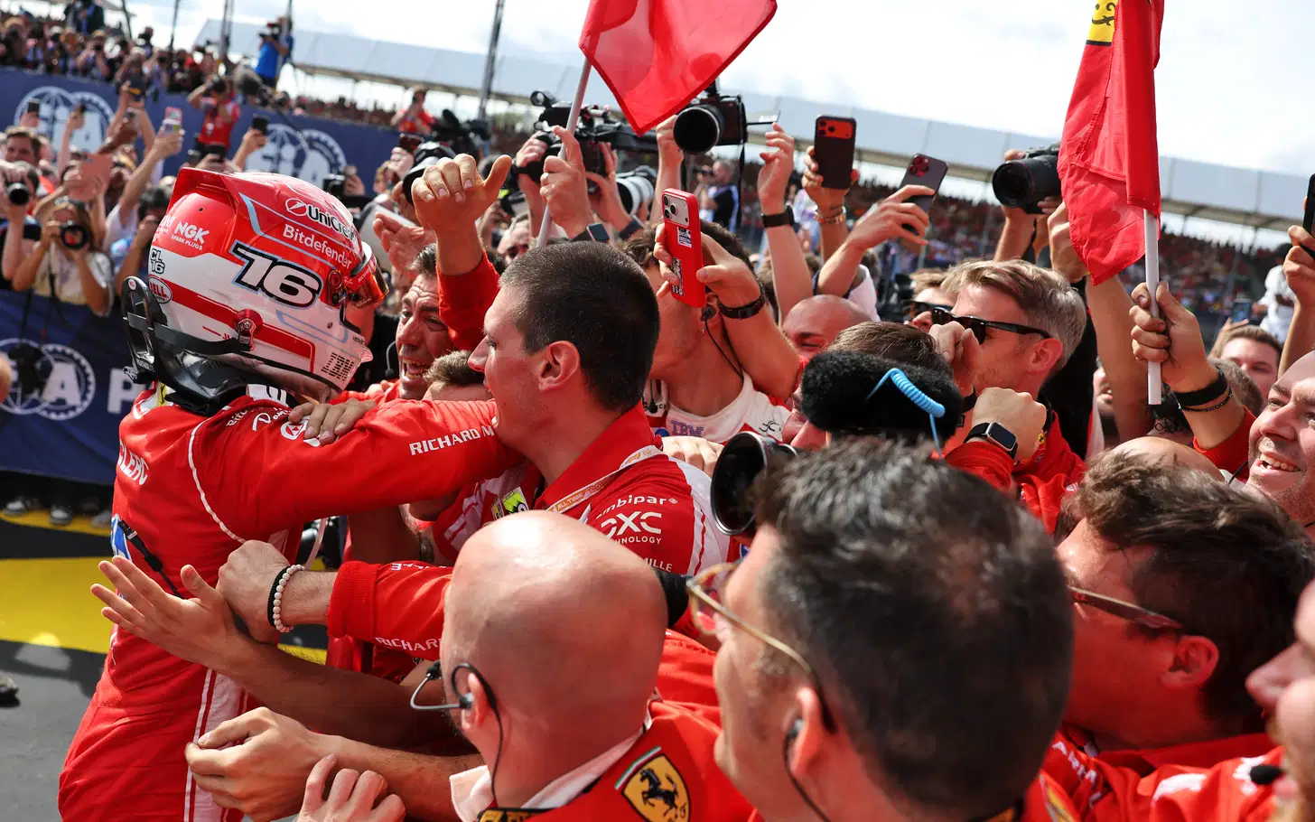 Charles Leclerc Bawa Ferrari Raih Kemenangan Ke-250 F1