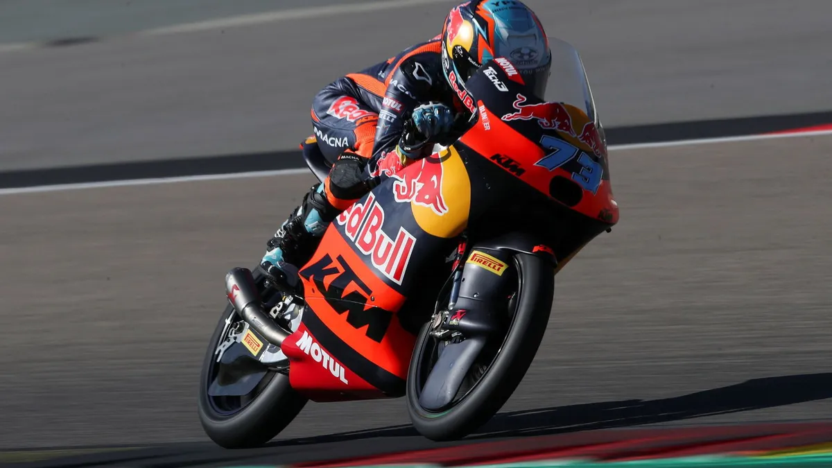 Perrone Tops British Moto3 Practice, Ogden Secures Q2