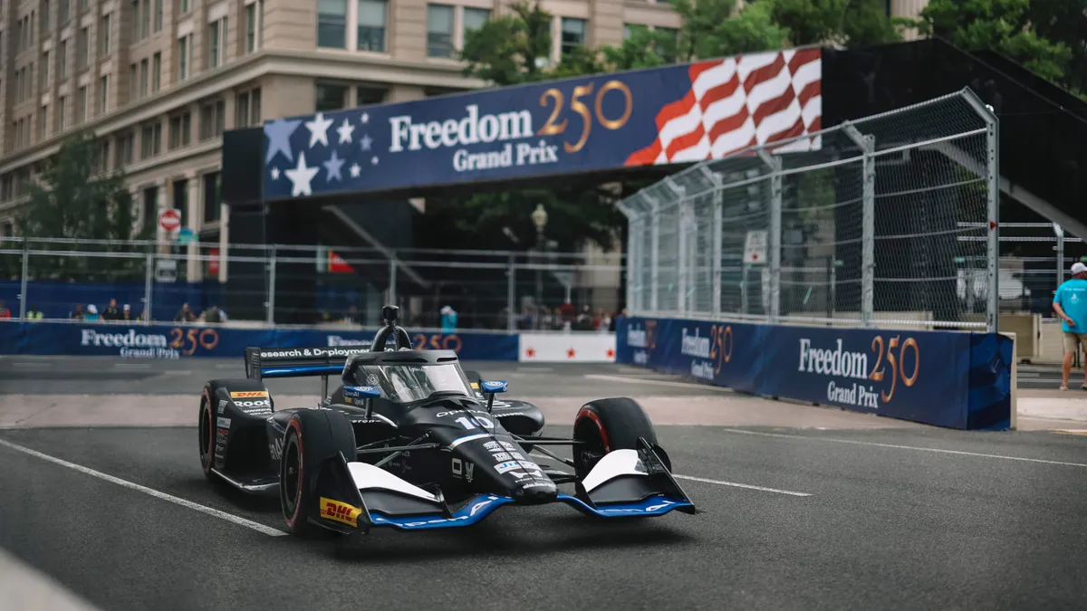 Alex Palou Stuns with 7th Pole of Season at IndyCar Washington