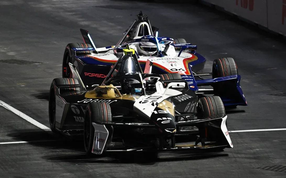 Da Costa Hits Back at Porsche Over London E-Prix Tactics