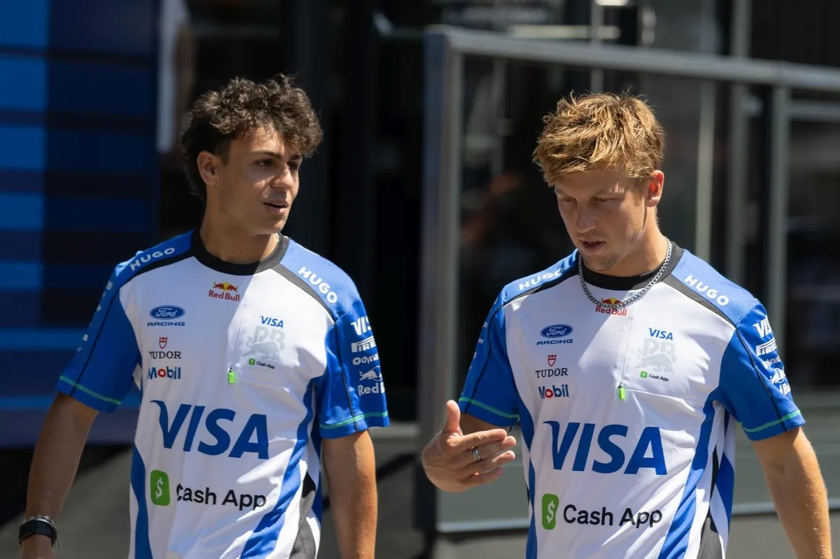 Arvid Lindblad Buka Suara soal Hubungannya dengan Liam Lawson di Racing Bulls