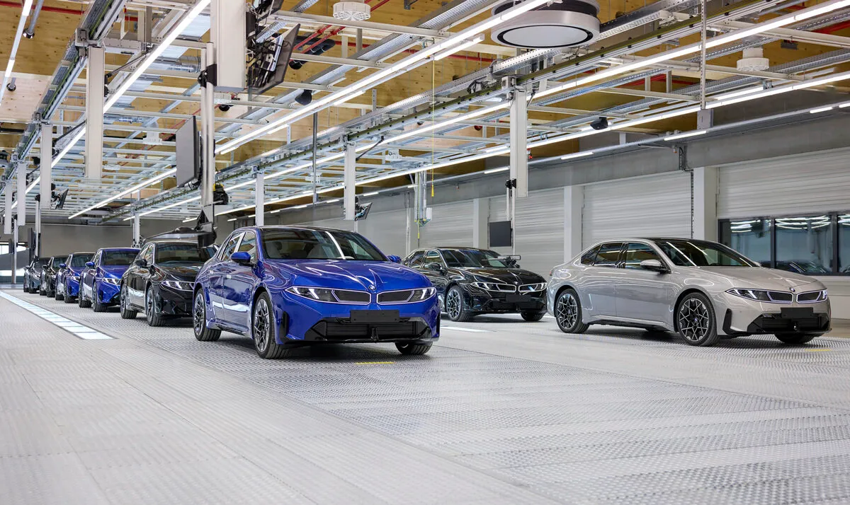 BMW i3 Enters Mass Production, High Demand Boosts Capacity